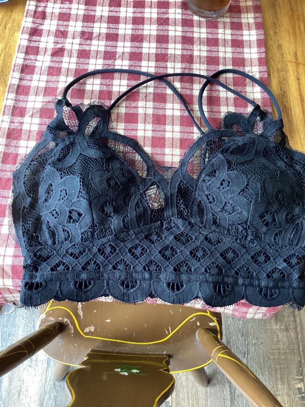 NWOT ZENANA LACE BRALETTE SMALL